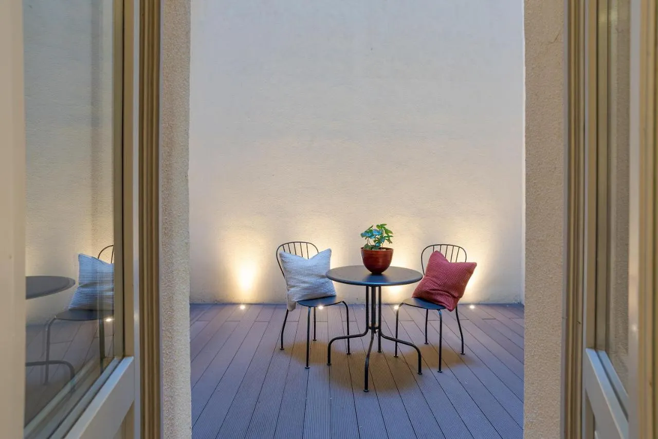 Suite Broletto - By Myhomeincomo