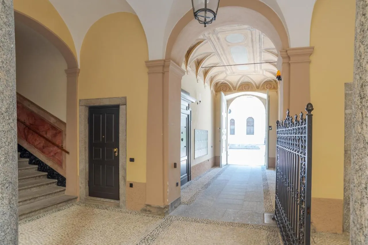 Suite Broletto - By Myhomeincomo Como