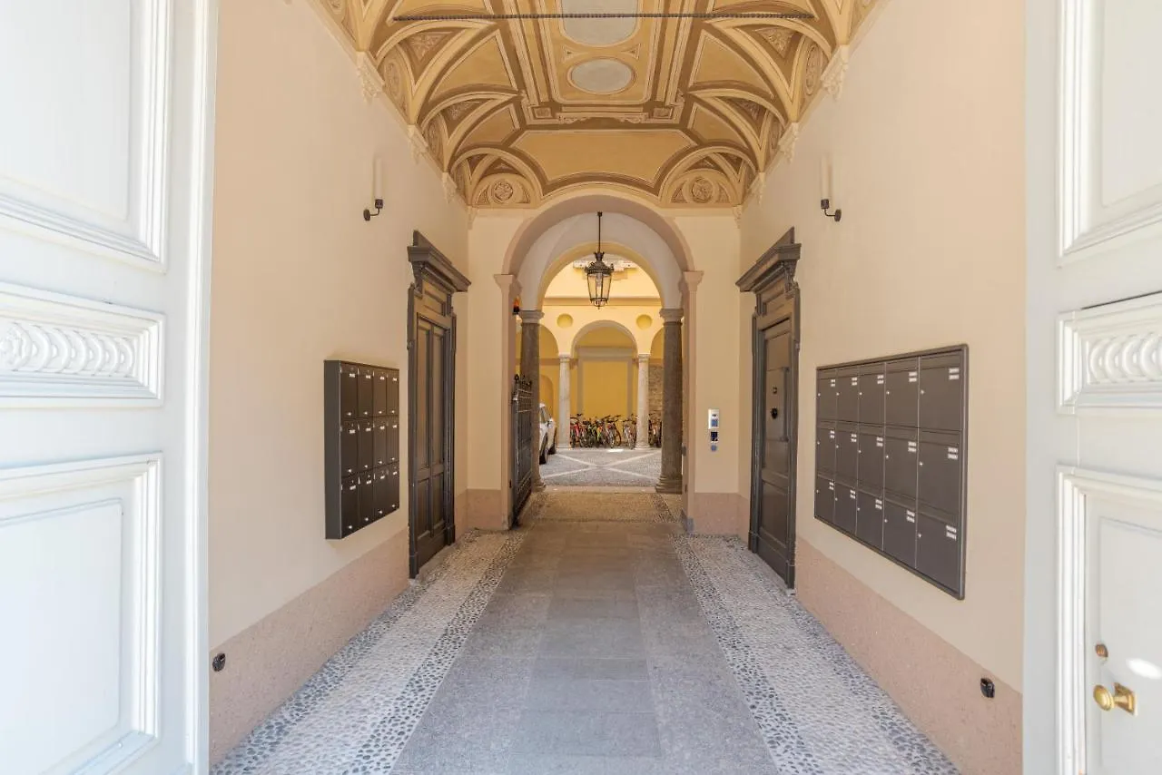 Suite Broletto - By Myhomeincomo 0*, Como Itálie
